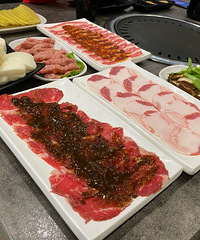 �ڽ�ţ������ĺ���ζ��պ�¿����ϰ������ˣ���ը��