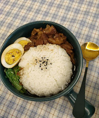 ���շݵ���ͣ�����һ���⣬�׷���һ��