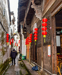 ���ڴ�ɽ���Ƨ���Ŵ壡������1000����