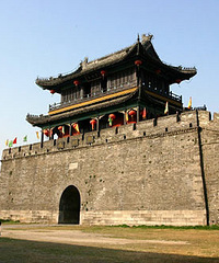 ��һ�Ҹ�Ů�ΰ飬����ɽ����Щ�ط���ûȥ��