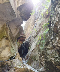 ����˫���ȣ�һ����������ɽ�����õط�