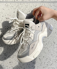 ��̤��ľ��ˣ���Ԫ���򵽵Ĺ�������Ь��