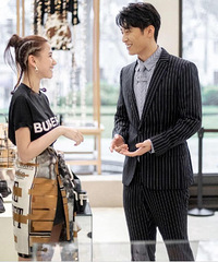 8����������������飺�����������13�꣬��1�Թ����ͱ���