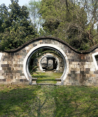 �佼����ӣ�ʼ������Ǭ¡ʮ��