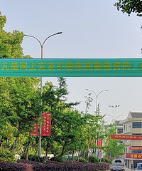 �����ɫԽ��Խ���ˣ�һ������һ����ɫ