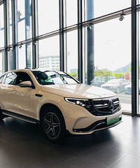 【到店实拍】奔驰EQC纯电SUV,豪华感与科技感完美结合