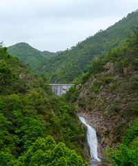 ���׼����ķ�������Ϫ������ʵ��һ·��ɽ��ˮ