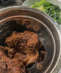 ��һ������ţ�⣬��ĺóԵ���ͷ