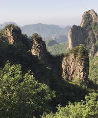 �����ٸ�֮�ۣ������Ի��Ĺȡ�̽���㵴ɽ��ʤ�Ÿ���ջ��