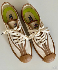 �����ٵĿ��֣���Ծ��˫Ь�Լ۱ȹ��������ˣ�����������ζ����