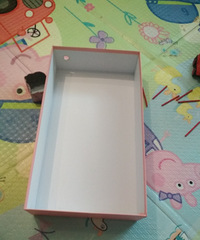 ��Ϸ����Ь���뺢��һ�����˺��������ͣ����