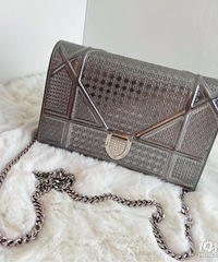 ��������������ļ���������������ͷ�ã�ʹ����Ҳ�ܸ�