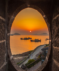 �Լ�ȥ���߲�����Ҳ�ܿ�����ɫ�󺣣������������С���