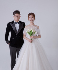 ���ӳ��  5699Ԫ