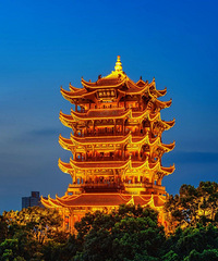 比长沙浪漫,比南京安逸:不输上海的“东方芝加哥”
