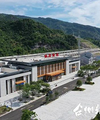 25凌晨金台铁路全线开通了,以后去仙居玩方便多了