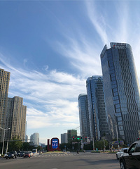 ·��ȫ��д��¥���˵㣬������д��¥�ر��ж��и�