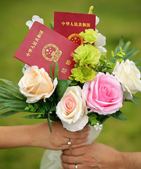 �����֤���ģ��򵥵Ĳ�ƺҲ���ĳ����򵥵��⾰