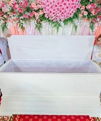 ������������һ�����˻����ϰڷŹײ�