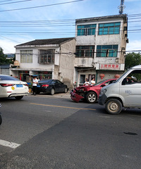 ��ͷײ��ͷ���㲻���