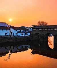 ���˳������ĵ͵�С�ǣ�����300����С�Ժ�ǧ������