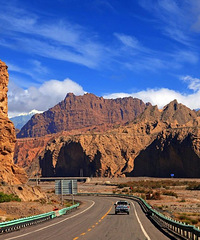 ���й�������·������ͨ����һͨ���ͺ䶯ȫ����