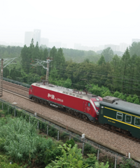 ��������վ�������ѣ����ˣ����ڳ�Ȧ�ˣ�