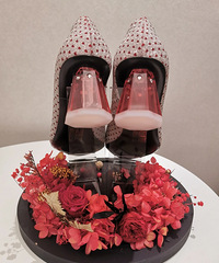 ��ϲ�����������Ļ�Ь�У�Բ�ֻ�Ь��������������