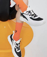 ���Ƕ��˵�����ɶ����ģ�ɸѡ20���Ϊ��һ�Ǯ֧�ֵ�С�ο�