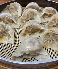 �ٺ���ʳ�ľ����ǲ��ڣ����������ڣ�