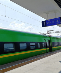 �����̨��·���������ſ��ģ��˶��䲻���Ҫ����