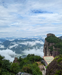 ���ɾӾ�����������ȫ�¸İ棬һ�ҷ��ٷǳ�׳��