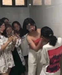 ��Ů������20���°��ƣ����½�չ����