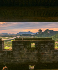 ̨�ݶ����غ������ġ��С����������㣡