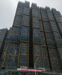 ��¥�̸о��е��ܼ�����������ԥ��