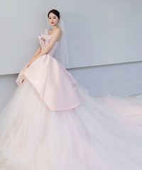 ��Ů��ɫ�Ķ�ɴ�ںϣ�����������ˮ���ð��