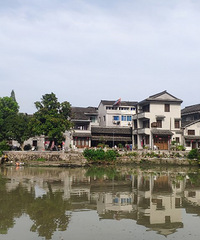 �ž����嶴����¶��İ�ʯ�����