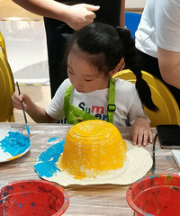 СѧȺ���׶�԰Ⱥ�о���һ������ʦ�ظ��ҳ�������