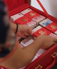 ����ϲ�¼��ö���