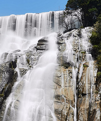 ��̨���ٲ�