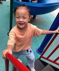 5��Ů��ÿ����300�����ϸ��Գţ�����̫����