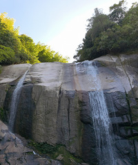 ��ʯ������Ϫ���׷棬������̨3��������