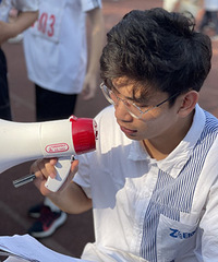 94�����к��Ҷ���