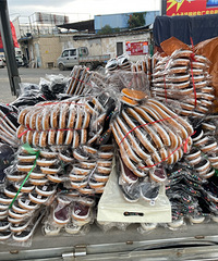 ţ��׵���ɽ��Ь2˫��25������ıȲ��������