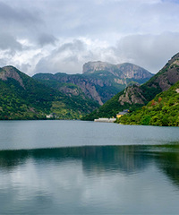 ����ɽͯ��ˮ�⾰ɫ