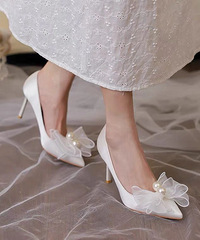 ��˫��Ь����ľ�������Ů���ɣ�