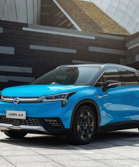 ������4��8������1000+����˹�����˶��£�