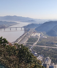 ������ͷɽ