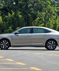 �����ͶԱȡ����￭����Աȴ��������أ�˭ֵ�����֣�