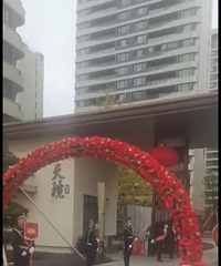 ���ڽ�飬С����ҵ��������ô�ܵ��ģ�������ף���ں�